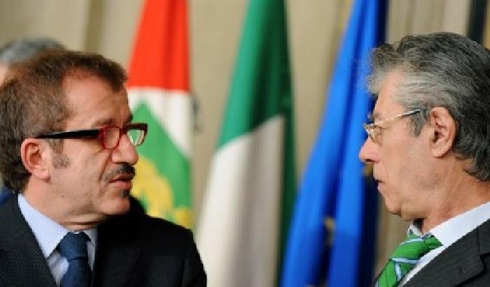 Bossi contro Maroni: non è contento, peggio per lui