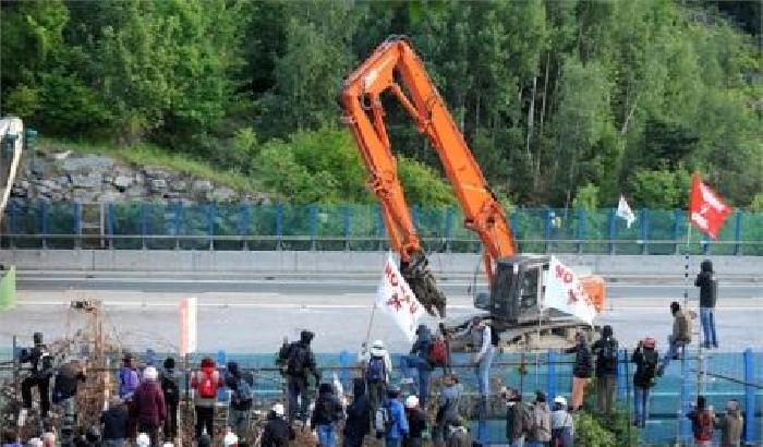No Tav, battaglia in Val di Susa (Cronaca)