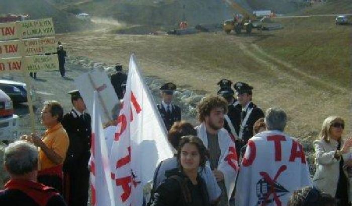 Lo spettacolo triste della Tav in Val di Susa