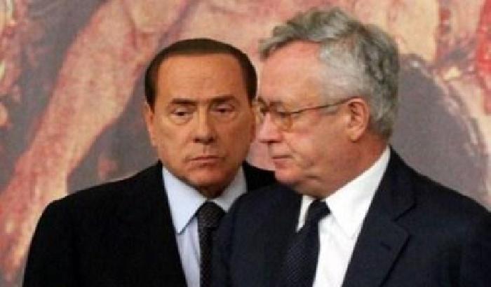 Manovra: c'è il lodo Mondadori con 750 milioni salva-Berlusconi