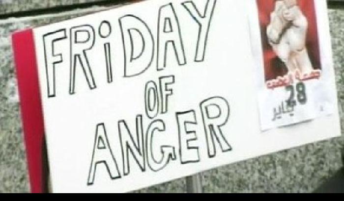 Egitto: giovani attendono risposte dai militari