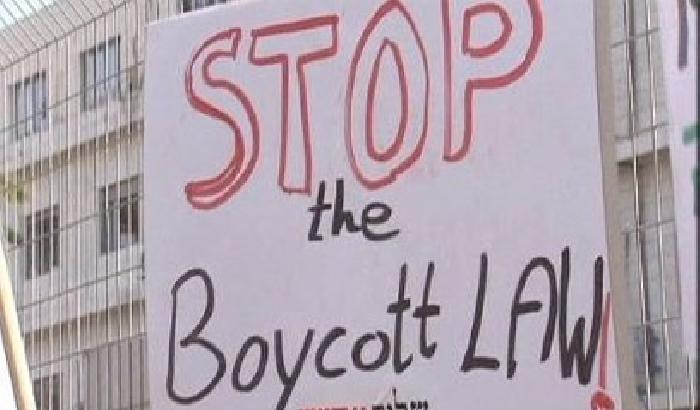 0004E8-NEWS_2321 Legge boicottaggio, tirannia della maggioranza