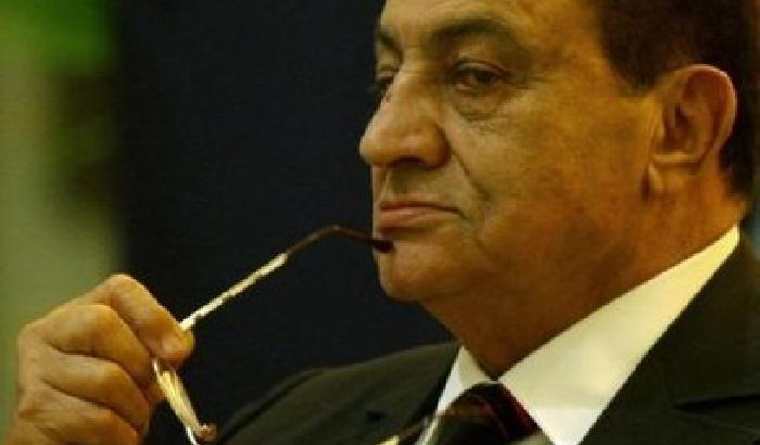 Egitto, al processo coprono Mubarak