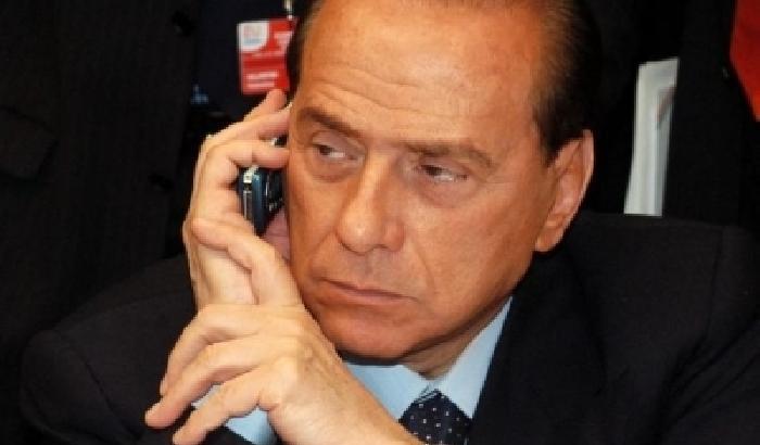 Berlusconi: Pronto, Lavitola? Non tornare