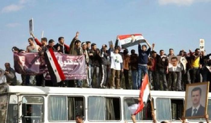 Lega Araba in Siria per mediare