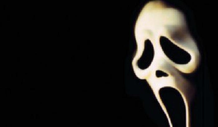 Il killer con la maschera di Halloween