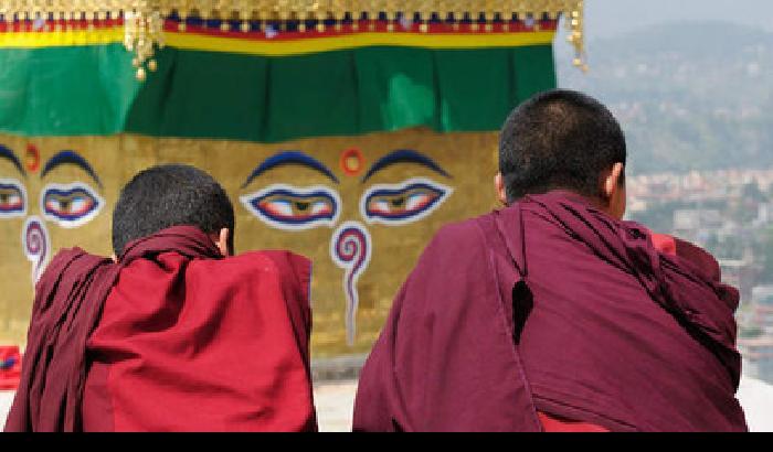 Viaggio fra i buddisti del Nepal