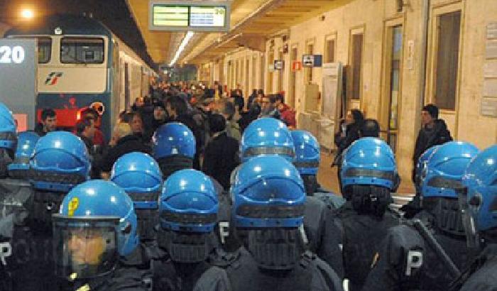 Io sul treno, pestato dalla polizia non dai manifestanti