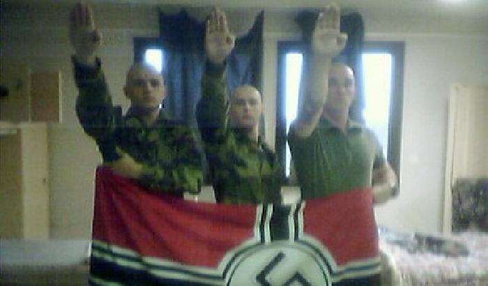 Uno dei tre nazi-parà l'assassino di Toulouse