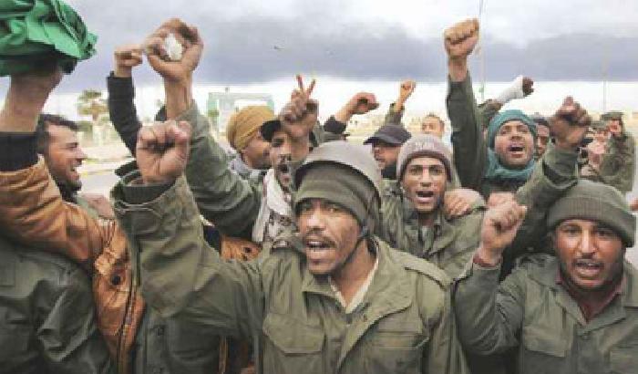 Nella Libia liberata spadroneggiano bande armate
