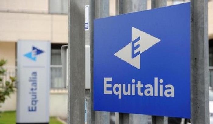 Bergamo, entra in Equitalia e prende un ostaggio