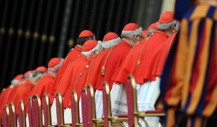 Vaticano contro le donne, punisce Caritas e suore