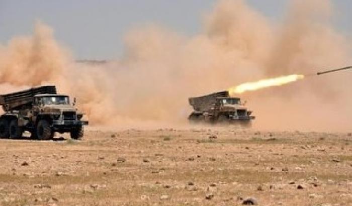 Il regime di Assad sta preparando le armi chimiche