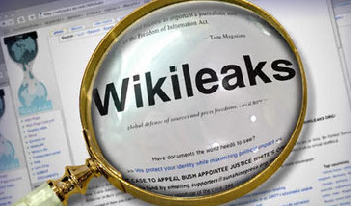 La guerra inventata fra Anonymous e Wikileaks