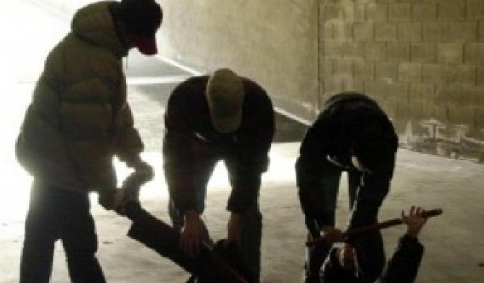 La Lega sostiene gli aggressori del marocchino