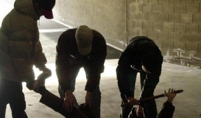 Gerusalemme, razzisti israeliani picchiano un palestinese. Arrestati