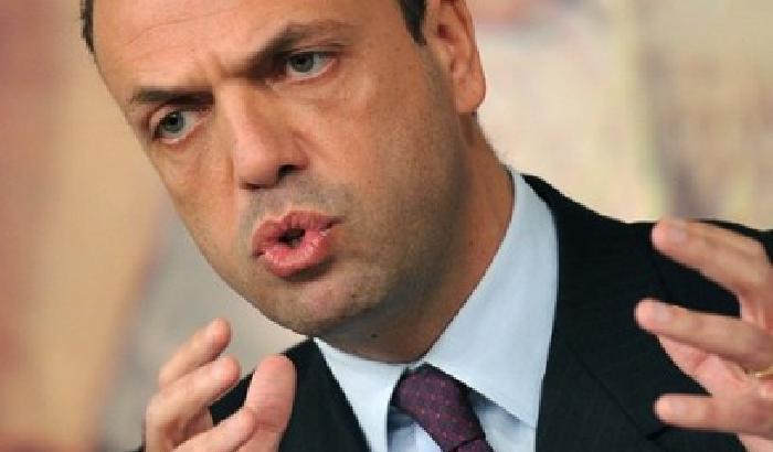 Alfano: il Pdl è un partito pulito