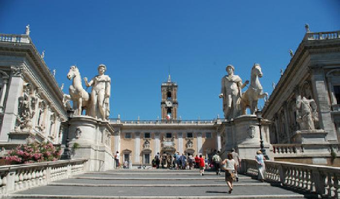 L'appannato Alemanno rivive sui dolori del centrosinistra