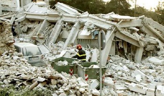 Terremoto, polemica tra Gabrielli e il sindaco dell'Aquila