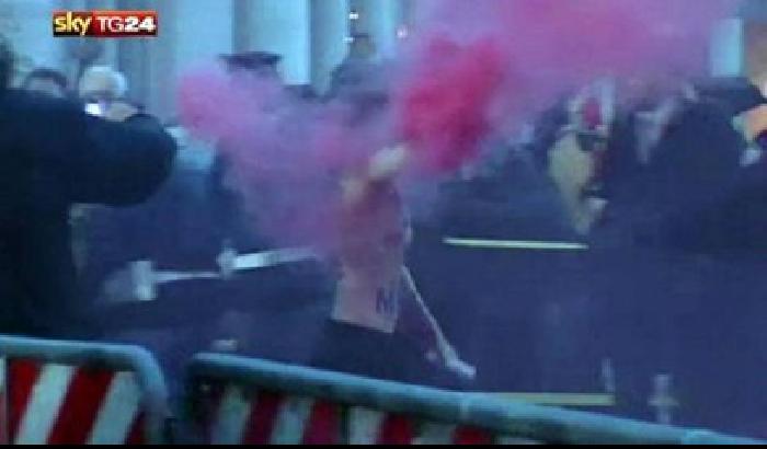 Femen a seno nudo: no more Pope
