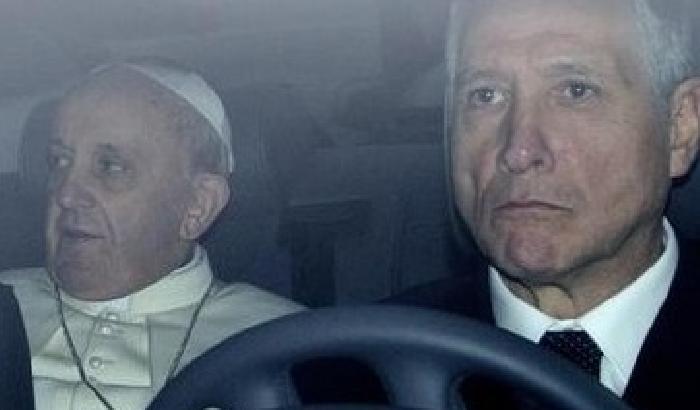 La prima uscita pubblica del Papa (video)