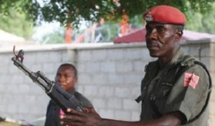 Nigeria: blitz in una prigione, liberano 170 detenuti