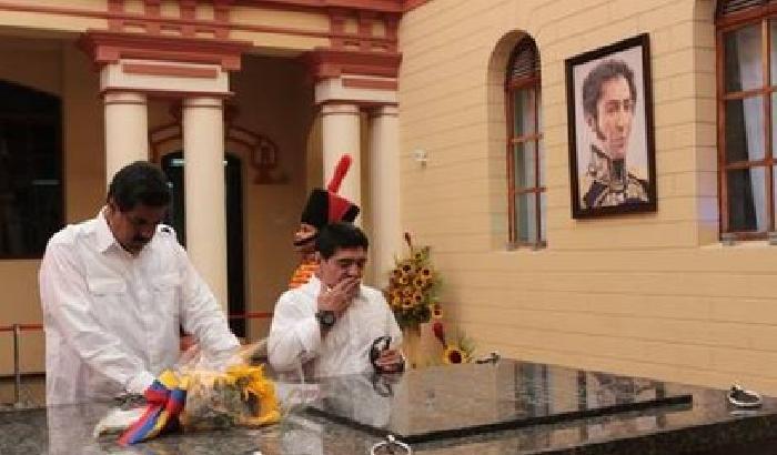 Maradona va in Venezuela per appoggiare Maduro