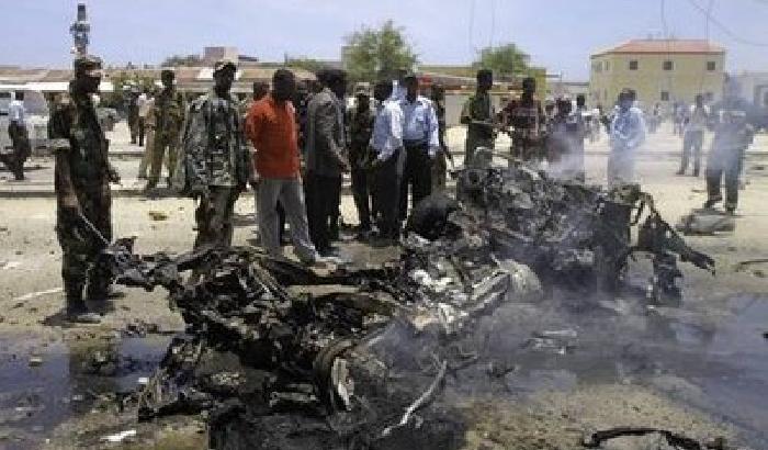 00A75A-NEWS_82045 Iraq, attacco kamikaze a Baghdad