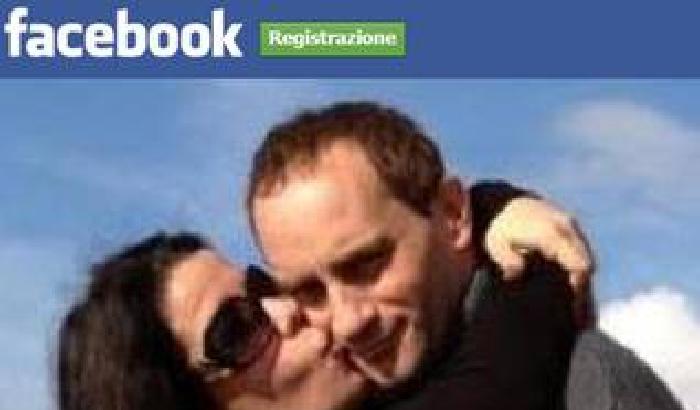 00AA90-NEWS_83761 Uccide la moglie per gelosia e poi si spara