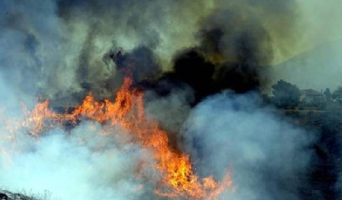 Piove troppo poco, la California brucia