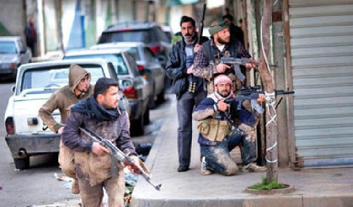 Siria, Assad prepara l'assalto ad Aleppo