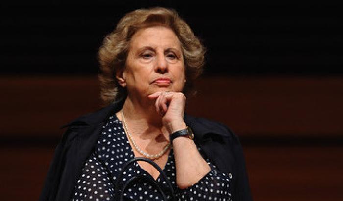 00B3CC-NEWS_88801 Maria Falcone contro Miccoli: non gli ho parlato, chieda scusa