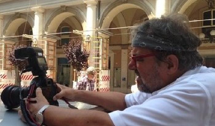 00B6F0-NEWS_90754 Oliviero Toscani a L'Aquila: lascerei crollare questa vecchia puttana