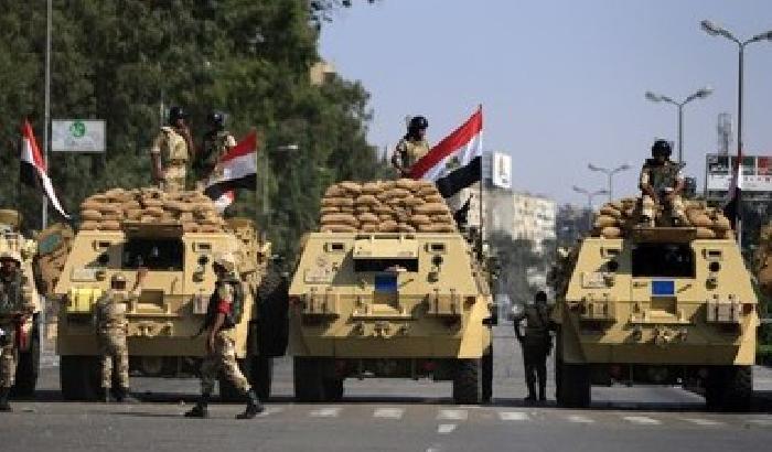 Massacro al Cairo, l'Egitto è nel caos