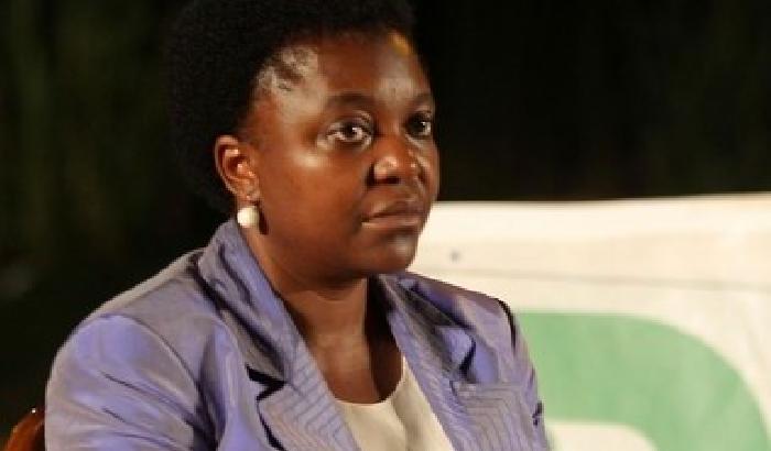Kyenge: la legge Bossi-Fini può essere modificata