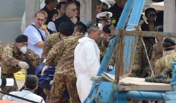 00C2B7-NEWS_97810 Lampedusa: il bilancio delle vittime sale a 232