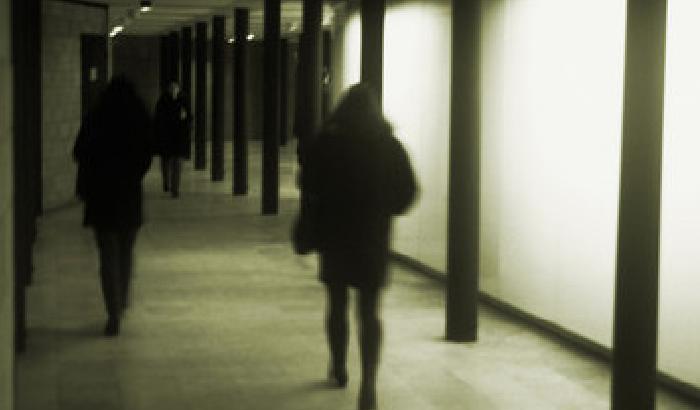 00C471-NEWS_98853 Stalking al femminile: perseguitava un medico, arrestata