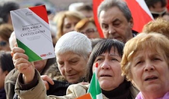 00C547-NEWS_99499 Costituzione stravolta, ai cittadini tolto il diritto del referendum