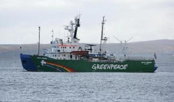 00C6F6-NEWS_100387 La Rai segua l'udienza per il la sequestro della nave di Greenpeace