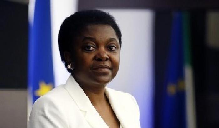 Kyenge si schiera: alle primarie voterò Renzi
