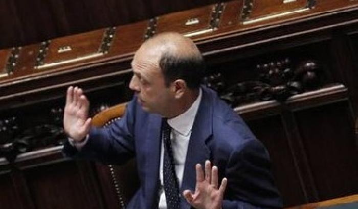 Alfano: l'estrema destra sta cavalcando i forconi