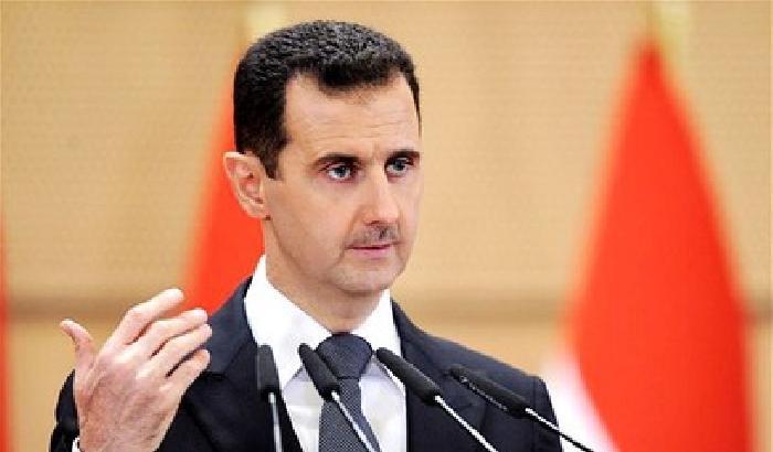 Siria: il regime accetta un governo di transizione
