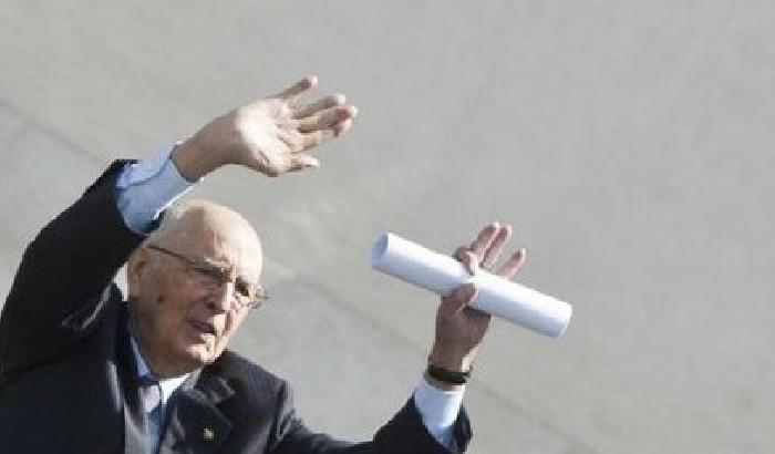 00D4B3-NEWS_108044 Caso Monti, Napolitano: nessun complotto, solo fumo