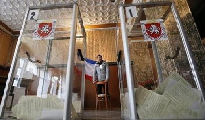 La Crimea è russa: il 93% dice sì
