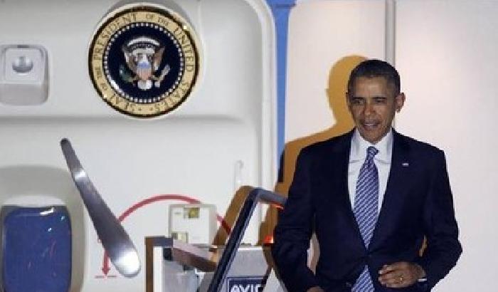 Obama arriva a Roma: vedrà il Papa, Napolitano e Renzi