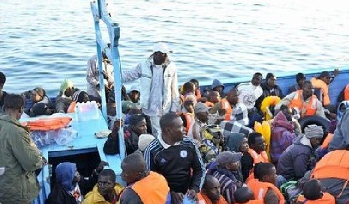 Naufragio a Lampedusa: 17 morti e 200 dispersi