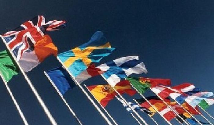 00E43C-NEWS_117359 Europee, alle 19 affluenza al 42%