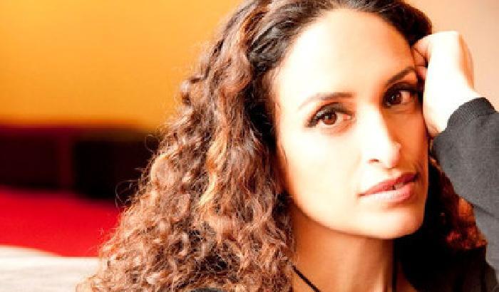 La cantante israeliana Noa: 'Abu Mazen vuole la pace, Netanyahu no'