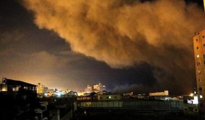Gaza: dall'inizio dei raid oltre 300 morti