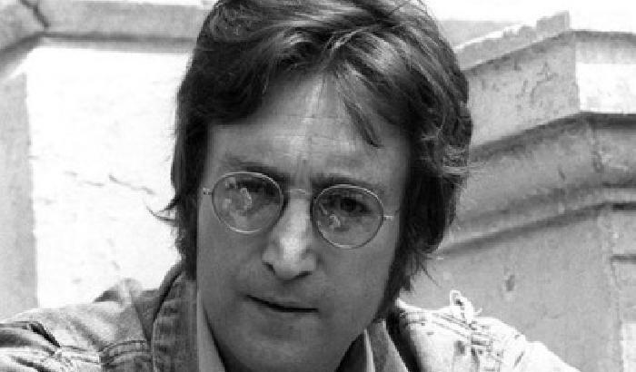 Parla il killer di John Lennon: sono stato un idiota ad ucciderlo